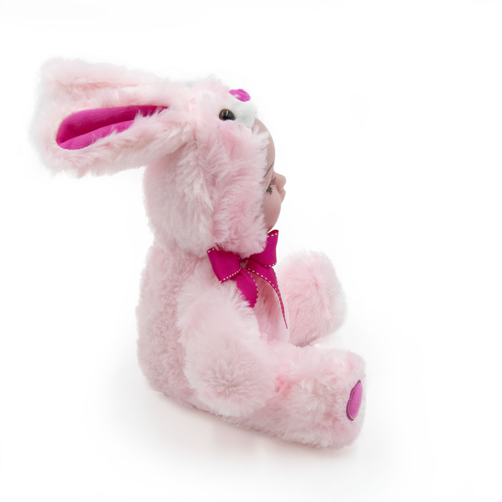 Síró, nevető, beszélő baba óriás szempillával – plüss anyagú nyuszis jelmezben3