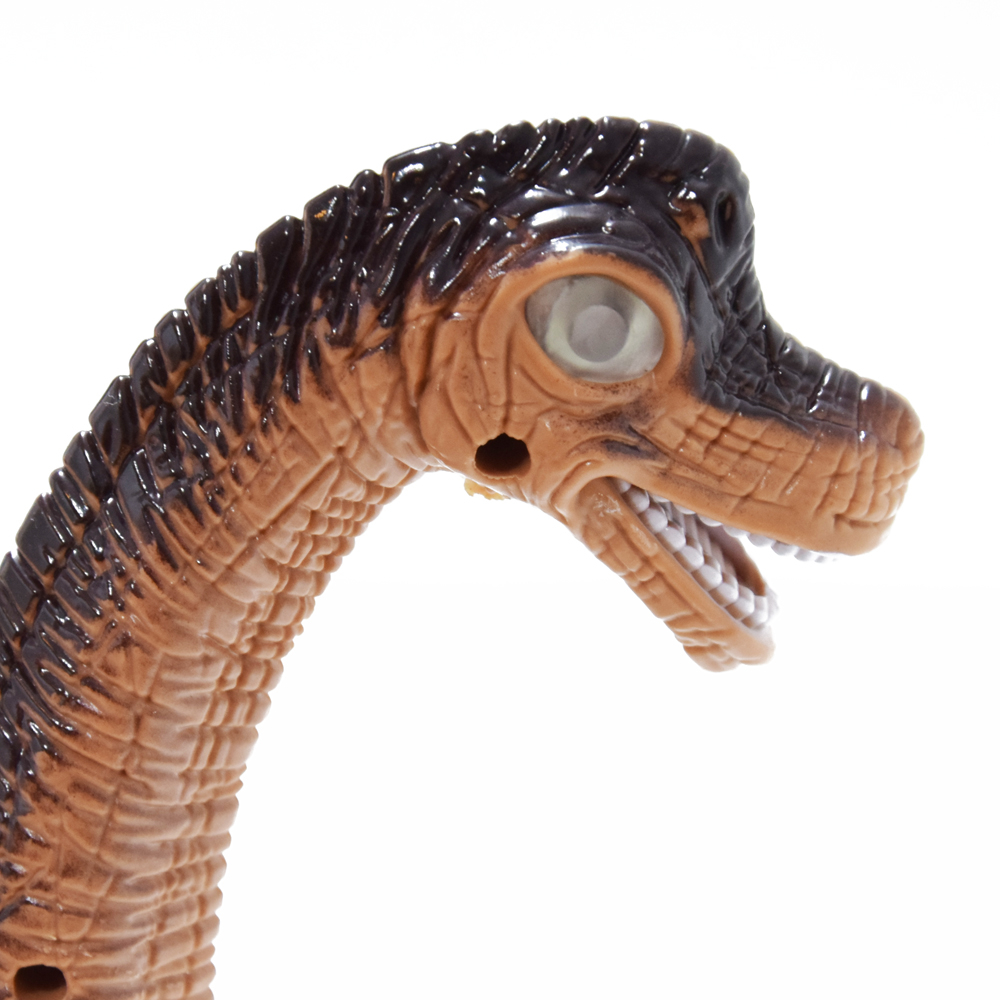 Üvöltő, lépkedő óriás szárnyas dinoszaurusz – menet közben tojást rak (BBJ)4