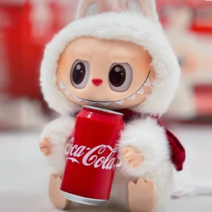 CocaCola Labubu meglepetésdoboz – ikonikus kollaboráció, exkluzív figurával a doboz mélyén! (BBJH) - Image 5