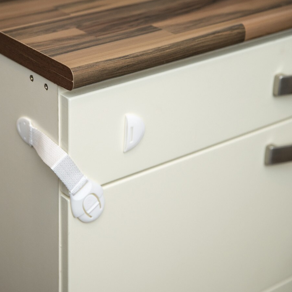 Univerzális biztonsági fiók- és szekrényzár – gyerekvédő zár rendszer bababiztonsághoz, egyszerű felszereléssel (BLLV)2