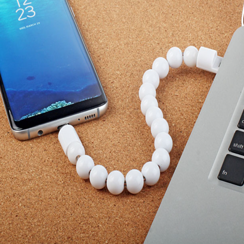 Fehér színű USB töltőkábel karkötő iPhone-hoz – lightning csatlakozó (BLLV)4