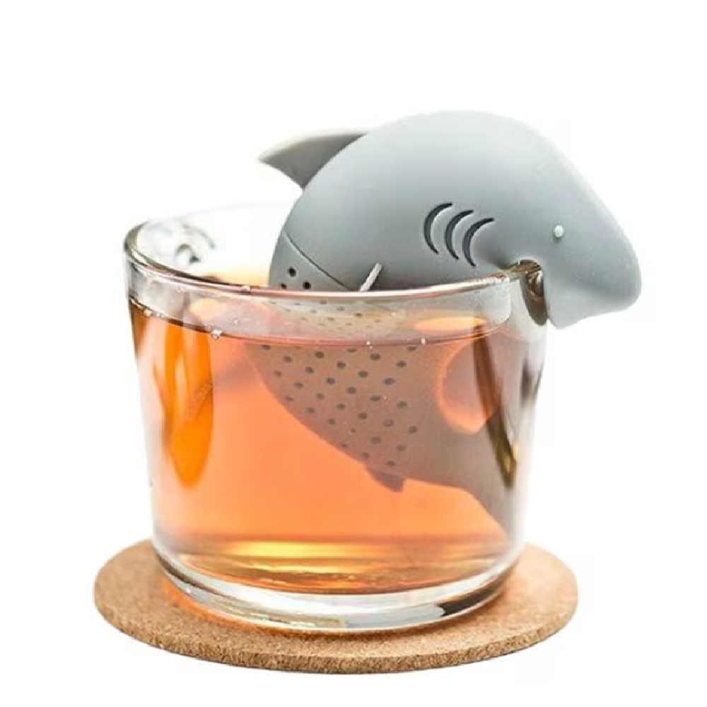Szilikon cápa tea forrázó – aranyos teaszűrő 7 cm – szürke (BLLV)