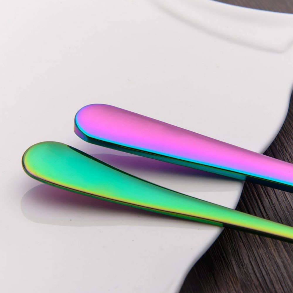 Szivárványfényes evőeszköz készlet – 5 darabos luxus design asztali szett (BLLV)6