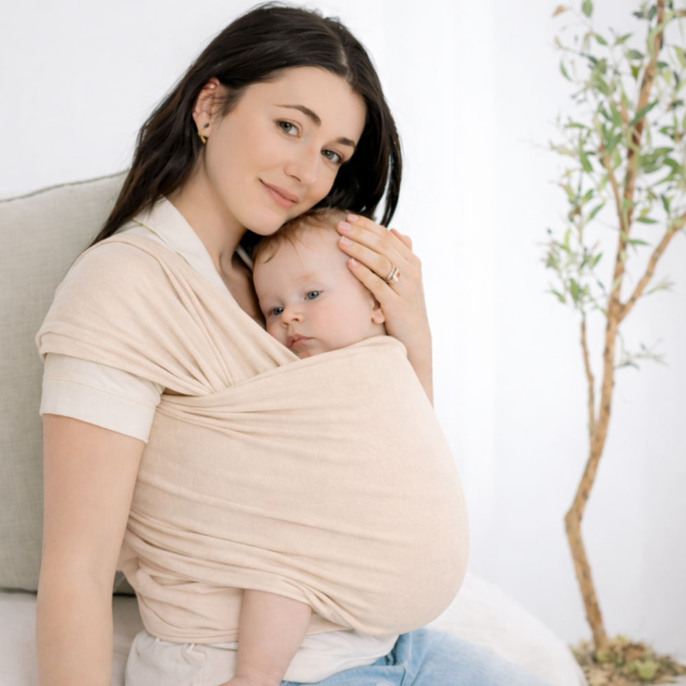 Ergonomikus babahordozó újszülötteknek – állítható, kéz nélküli használat, bézs (BBM) 2