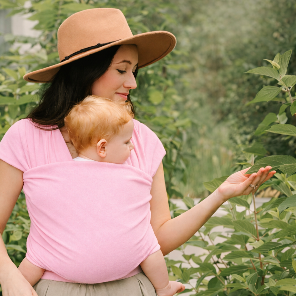 Ergonomikus babahordozó újszülötteknek – állítható, kéz nélküli használat, rózsaszín (BBM) 4