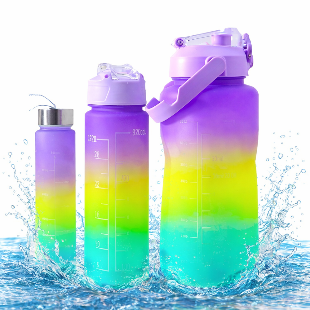 Háromrészes motivációs kulacs szett, lila-sárga-kék színkombinációban, 2L, 900 ml és 300 ml méretű palackokkal 1 (2)